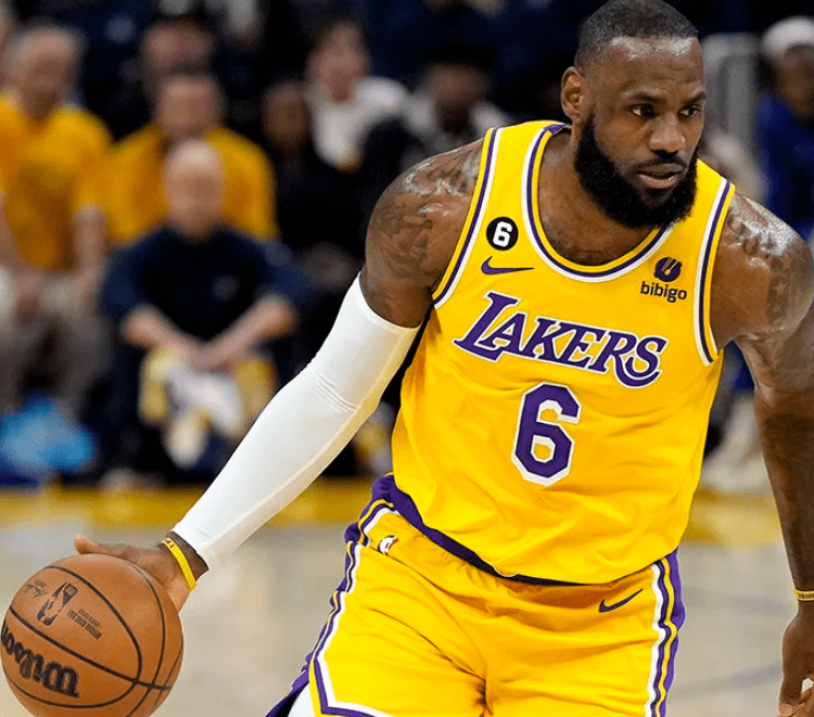 包含穆雷回归赛场,赛事规则更新首场状态亮眼,湖人观众沸腾!的词条 包含穆雷回归赛场,赛事规则更新首场状态亮眼,湖人观众沸腾!的词条