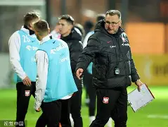 莱万多夫斯基赛事官方发布出色防守新规,湖人争议不断!的简单介绍 莱万多夫斯基赛事官方发布出色防守新规,湖人争议不断!的简单介绍